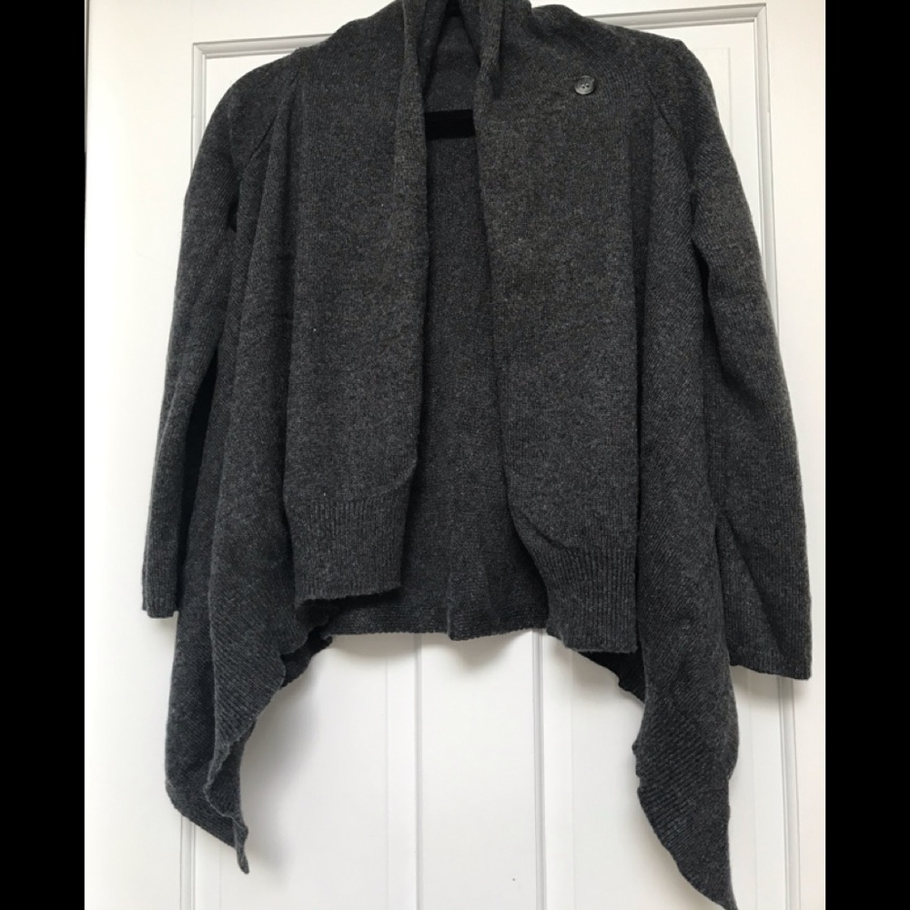 Used - Picture 1 of 1
